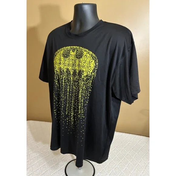 Batman DC Comics Cascading Logo Soft Feel Black Shirt Men’s Size XL - Picture 4 of 14